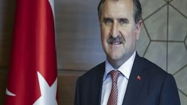 Bakan Bak'tan 2017-2018 Futbol Sezonu Mesajı