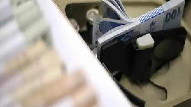 Bütçe Temmuzda 926 Milyon Lira Fazla Geldi