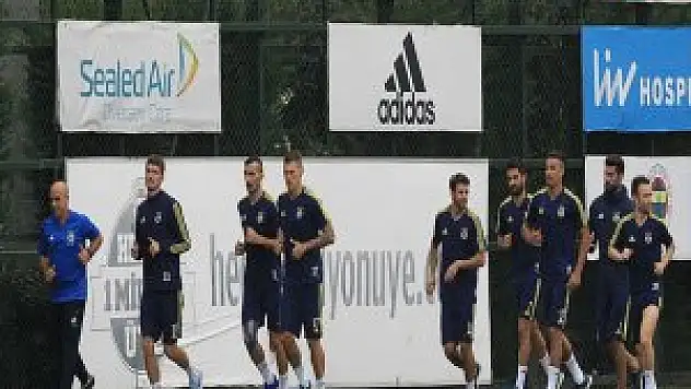 Fenerbahçe, Vardar Maçı Hazırlıklarını Sürdürdü
