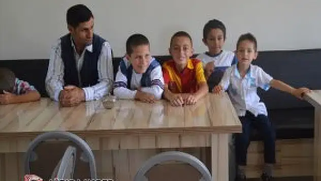 Eleşkirt'te Hayırseverler Tarafından 24 Çocuk Sünnet Ettirildi