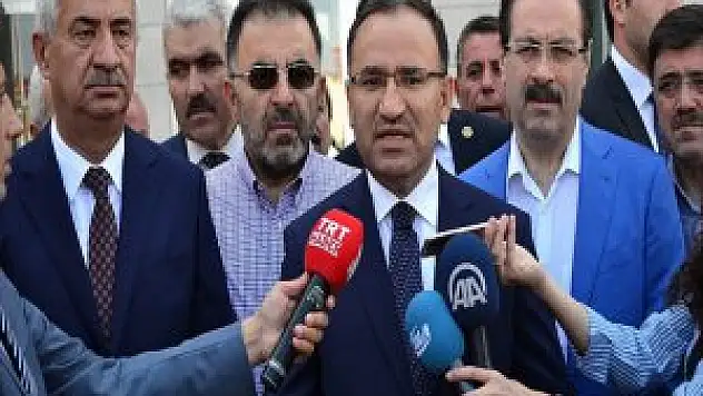 'Alman Hükümetinin Ve Siyasetçilerinin Tutumu Çok Net'
