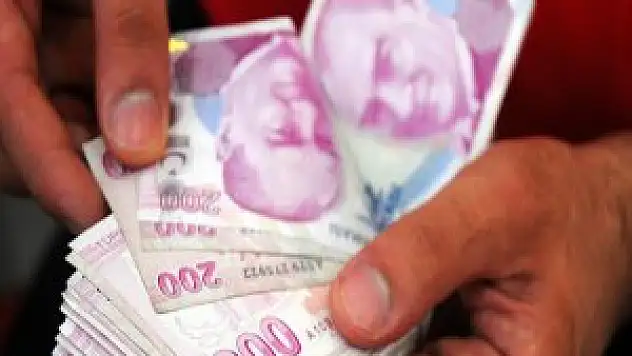 Kamu İşçileri'nin 2017 Ek Ödeme Tarihleri Belirlendi