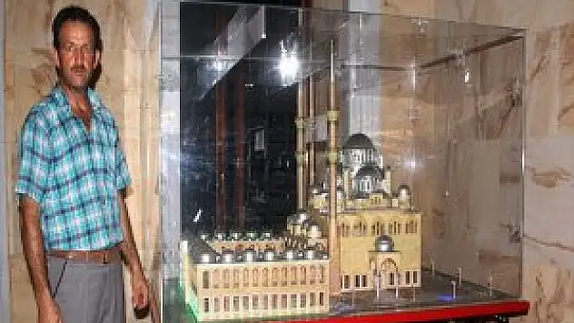 Ahşap Maket Hobisi Sayesinde Meslek Edindi