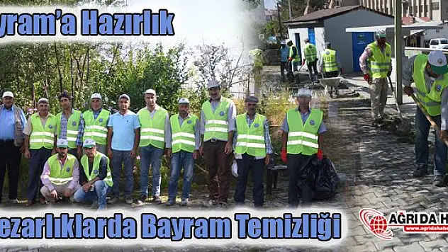 Bayrama Hazırlık Olarak Mezarlıklarda temizlik Yapıldı