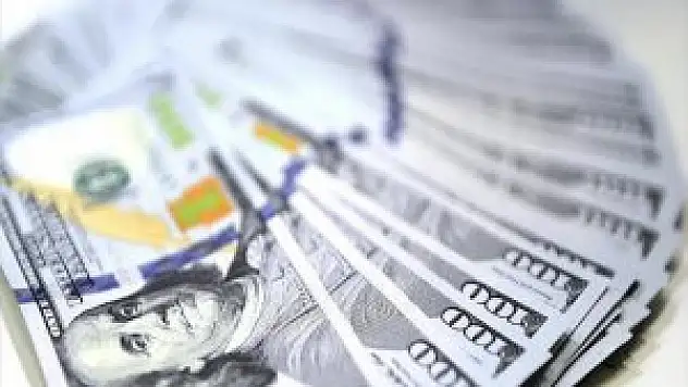 Dolar/tl 8 Ayın En Düşüğüne Geriledi