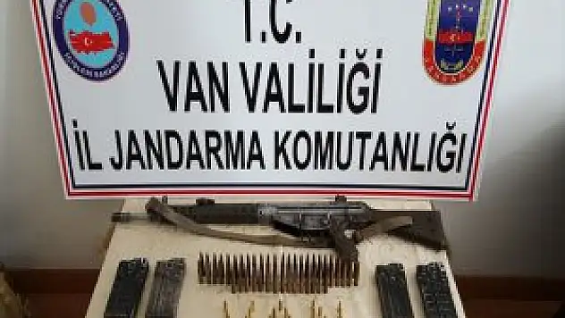 Van'da Bir Evde G-3 Piyade Tüfeği Yakalandı
