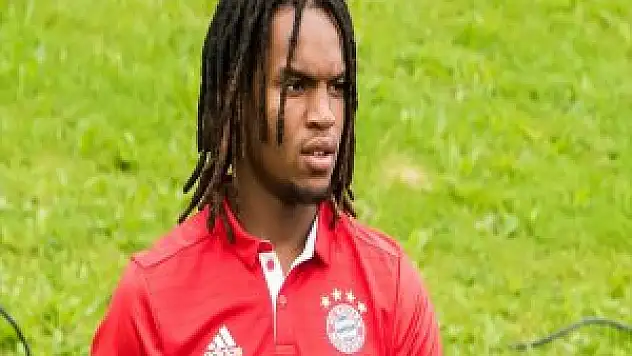 Swansea City, Renato Sanches'i Kadrosuna Kattı