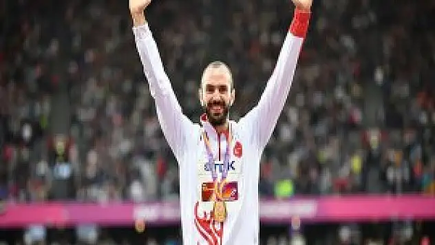 Ramil Guliyev 'Ayın Atleti' Ödülüne Aday Gösterildi