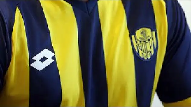 'Osmanlıspor, 4 Futbolcusunu Ankaragücü'ne Kiralık Verdi'