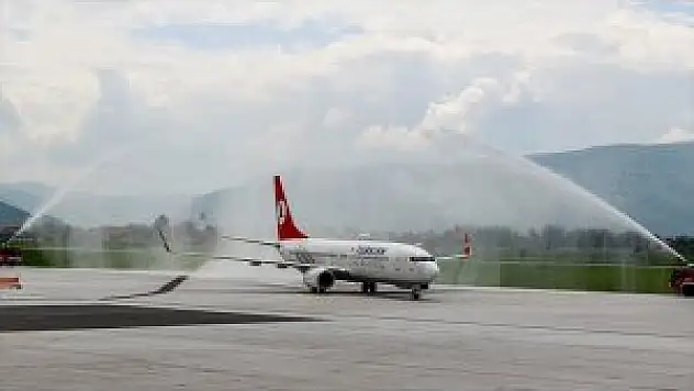Thy'den Miami'ye 'Irma Kasırgası' Ek Seferi