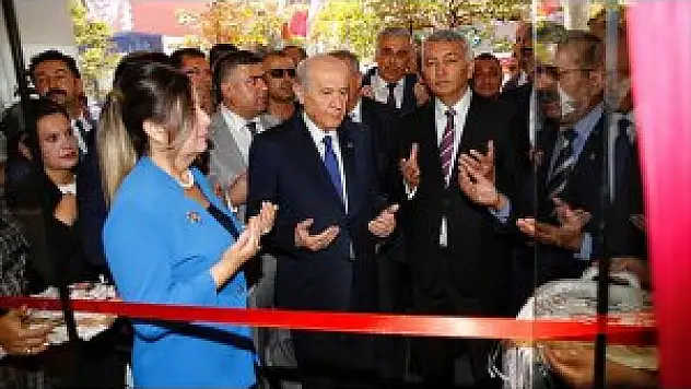 Mhp Genel Başkanı Bahçeli 'El İzi' Mağazasının Açılışını Yaptı