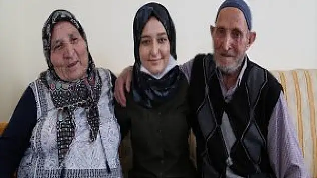 Mustafa Dede 85 Yaşında Torununa Böbreğini Verdi