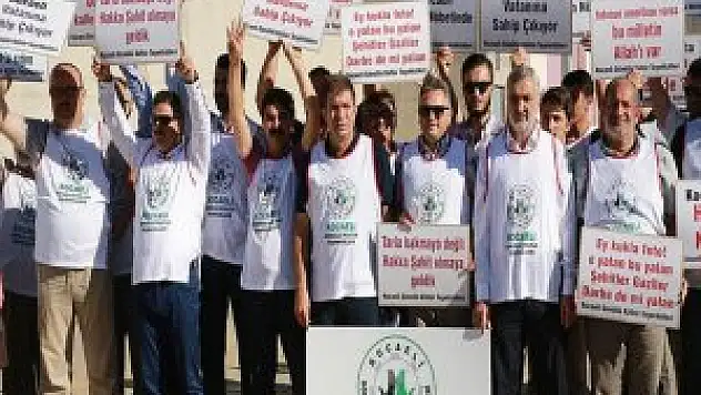 Kocaeli'de Fetö Sanıklarına Protesto