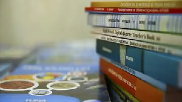 MEB Öğrenciler İçin 190 Milyon Ücretsiz Ders Kitabı Dağıtılacak