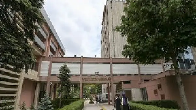 Yabancı Dil Ağırlıklı Eğitim Verecek Okullar Belirlendi