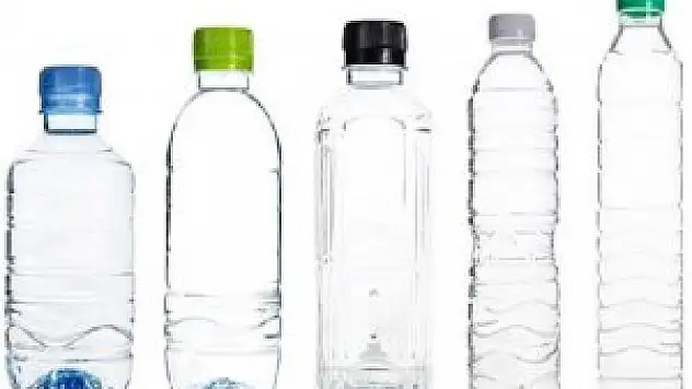 Sağlığınızı Düşünüyorsanız Plastik Şişelerden Uzak Durun