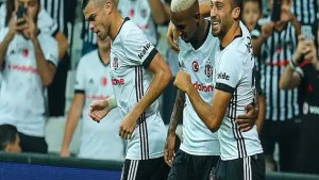 Beşiktaş Liderlik Yarışını Sürdürüyor