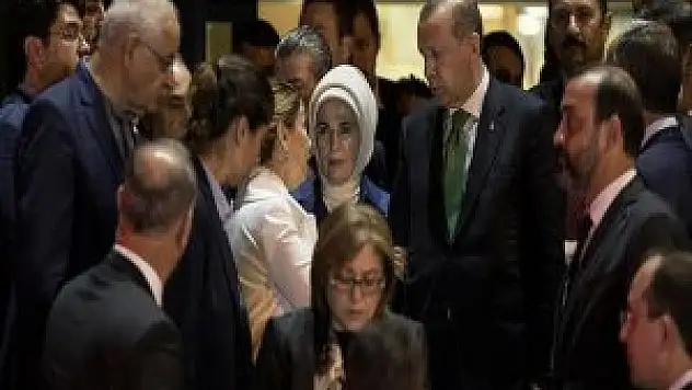 Cumhurbaşkanı Erdoğan Yüksel'in Ailesine Taziye Ziyaretinde Bulundu