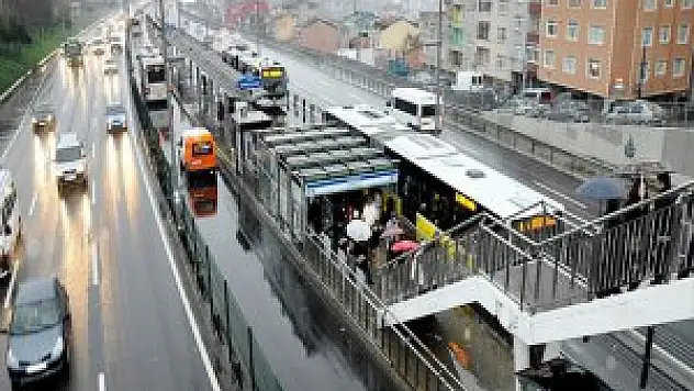 İbb'den Metrobüs Açıklaması