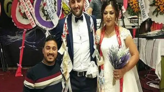 Düğünde Takı Yerine 'Kokoreç' Taktılar