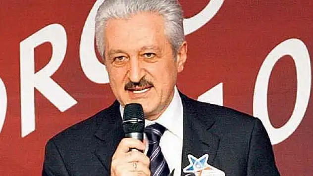 Futbol Federayonu yeni başkanını seçti