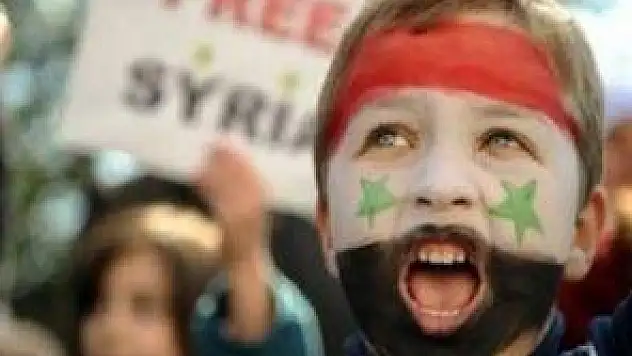 Suriyeli gazeteci yalan dayanamadı