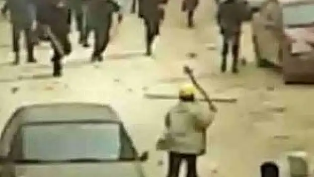 Kaddafi ateşkes istedi muhalifler reddetti