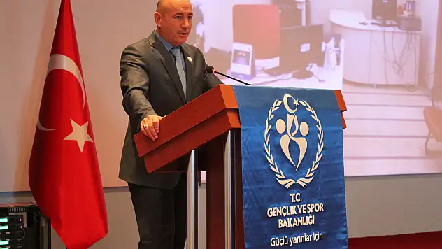 Okul Sporları Bilgi Yönetim Hizmetleri Semineri