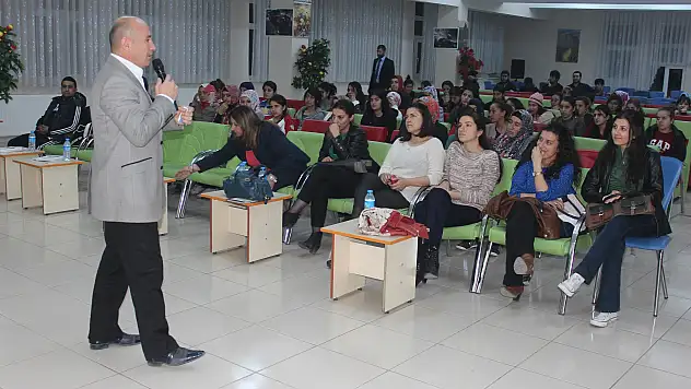 GHSİM KYK' da Gençlik Merkezi Tanıtımını Yaptı