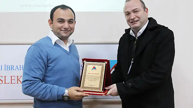 AĞRI İBRAHİM ÇEÇEN ÜNİVERSİTESİNDELOJİSTİK SEMİNERİ DÜZENLENDİ