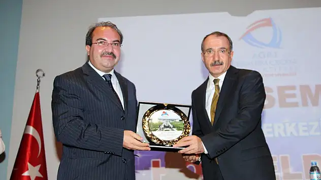 PROF. DR. ÖMER DİNÇER AĞRI İBRAHİM ÇEÇEN ÜNİVERSİTESİNDE