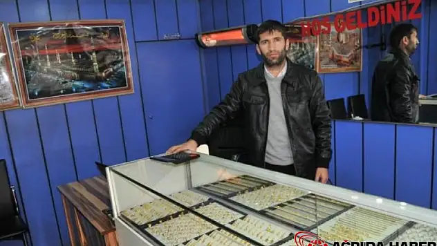 Kayıp Kuyumcudan 32 Gündür Haber Alınamıyor
