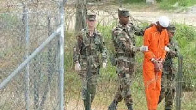 Guantanamo tutuklularından savaşa dönenler artıyor