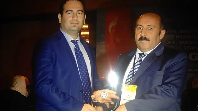TASKK En 13 Ödülü Yılmaz Karaoğlan'nın