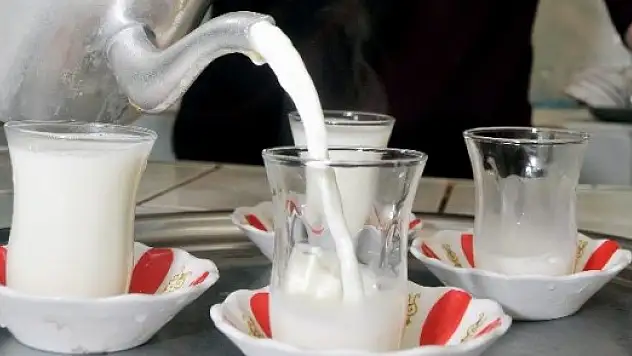 Kahvehane Değil Süthane