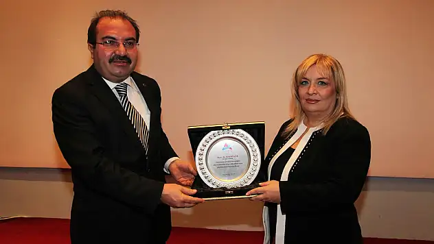 VAKIF GELENEĞİ VE İBRAHİM ÇEÇEN VAKFI ANLATILDI