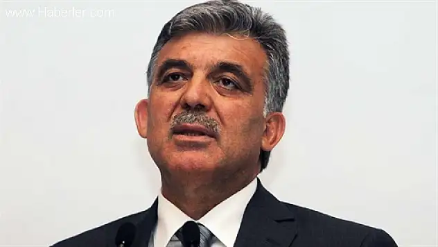 Gül'den İnternet Yasası'na Şartlı Onay