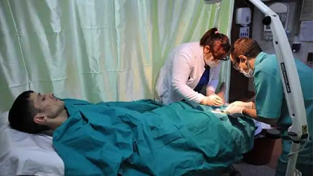 Bursa'lı İtfaiye Erinin Bacaklarından 160 Kene Çıkarıldı