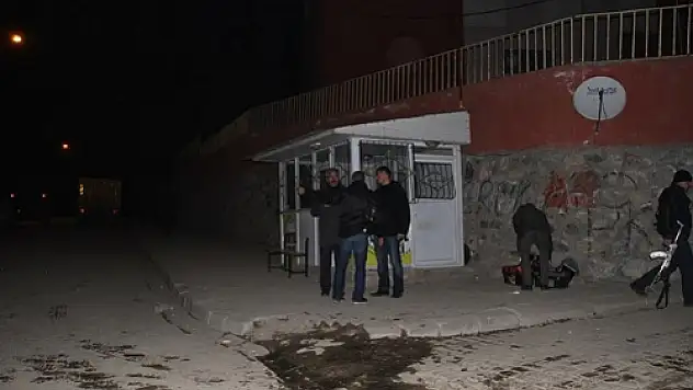 Şemdinli'de Silahlı Saldırı: 2 Yaralı