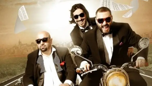 'Taksim Trio' Dünyaca Ünlü Müzisyenlerle Aynı Sahnede