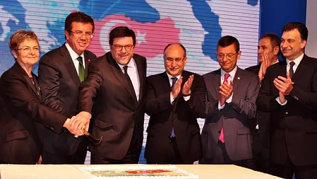 Indesit'ten Manisa'ya 35 Milyon Euroluk Çamaşır Makinesi Fabrikası