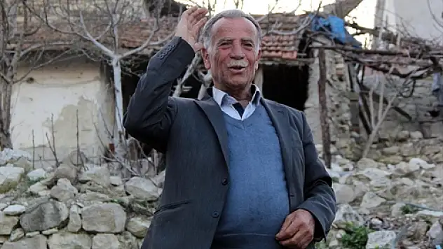 Rakipsiz' Muhtar 8. Kez Aday