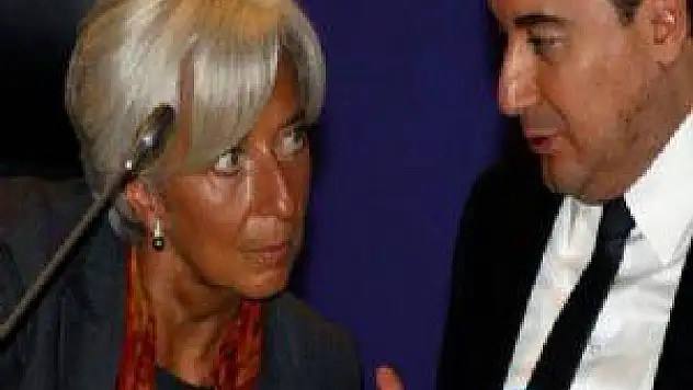 IMF Başkanı her gün arıyor