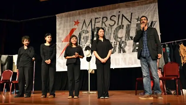 Yenikapı Tiyatrosu'na Mersin'de Yoğun İlgi