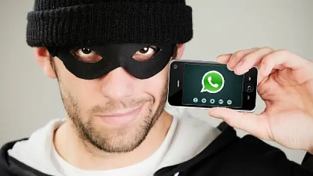 Dolandırıcılar Yine Whatsapp'e Yöneldi