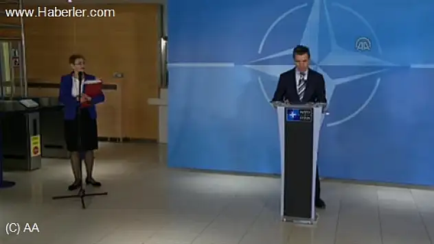 NATO, Rusya'dan 'askerlerini çekmesini' istedi -