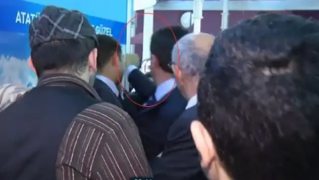 Mustafa Sarıgül, Vatandaşa Yumruk Mu Attı?