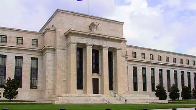 Fed: 'Soğuk Hava Büyümeyi Olumsuz Etkiledi'