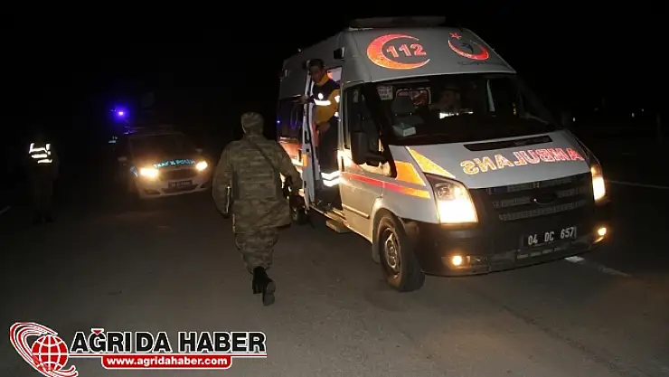 Diyadin'de Tır Devrildi Yollar Kapandı!