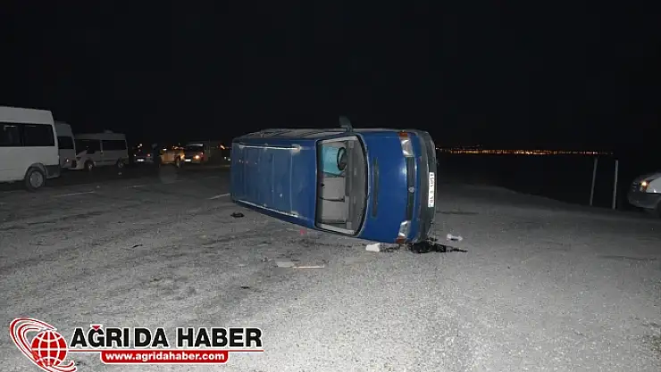 Doğubayazıt'ta Trafik Kazası: 12 Yaralı